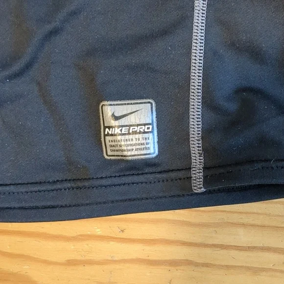 Mike Pro base layer shirt - Picture 2 of 5